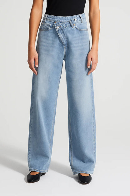 Jeansy z szerokimi nogawkami i asymetrycznym zapięciem | Wysoki stan | Jeans w kolorze ciemnoniebieskim lub jasnoniebieskim