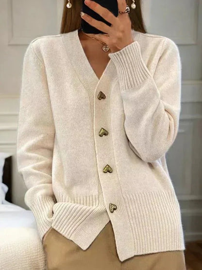 Martine | Luxe Kasjmier Vest met Hartjes Knoopsluiting